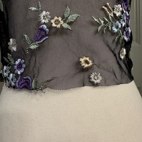 Urban Outfitters Mesh See-Through Floral Top - Picture 5 of 8